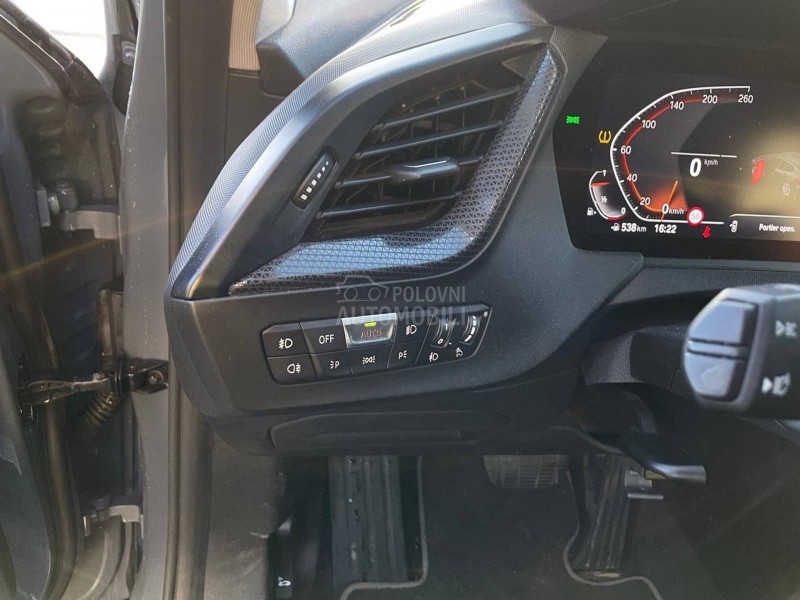 BMW 118 i EXECUTIVE AUT