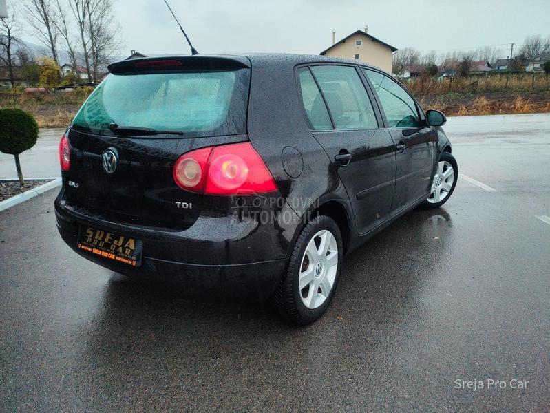 Volkswagen Golf 5 1.9 TDI