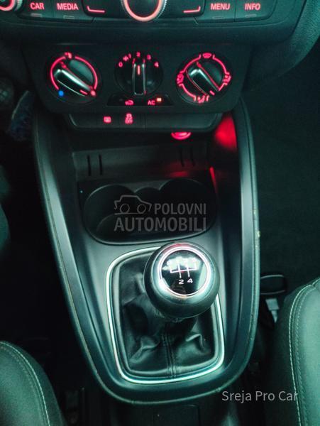 Audi A1 NOV PLIVAJUĆI