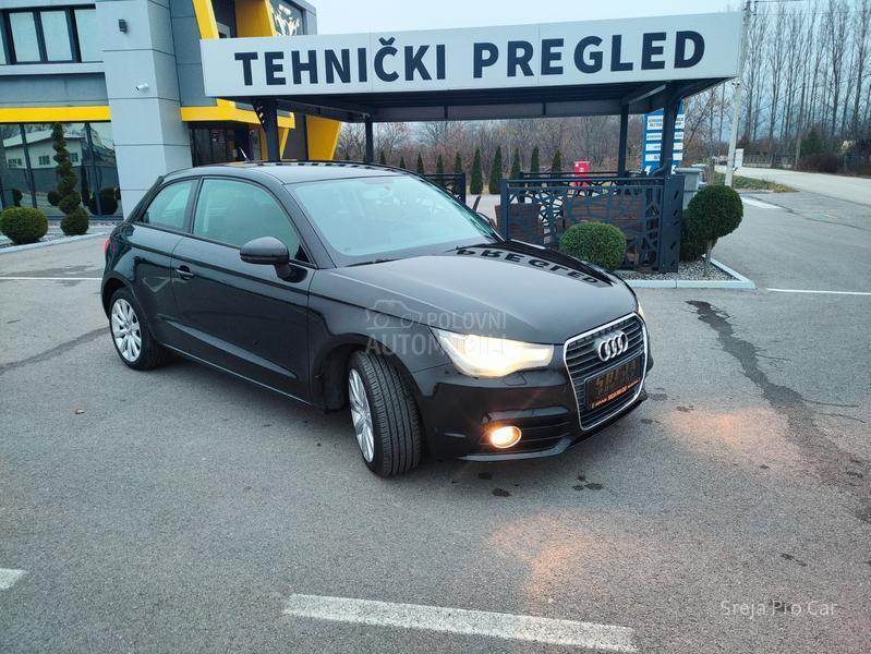Audi A1 NOV PLIVAJUĆI