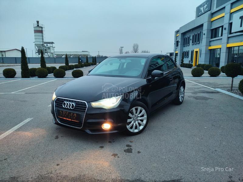 Audi A1 NOV PLIVAJUĆI