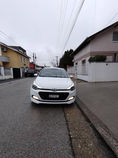 Hyundai i20 1.0 T-GDI Plena