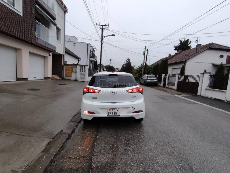 Hyundai i20 1.0 T-GDI Plena
