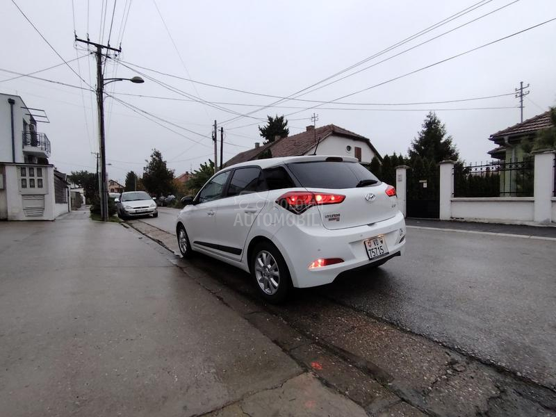 Hyundai i20 1.0 T-GDI Plena