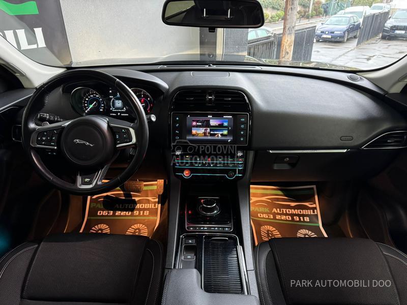 Jaguar F pace R Sport AWD Kam.
