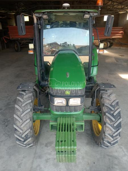 John Deere 5720