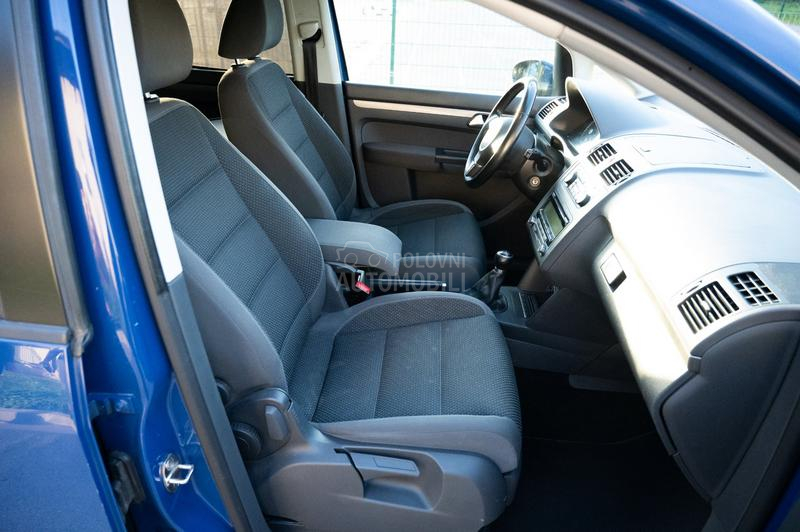Volkswagen Touran 2.0 TDI Comfortline