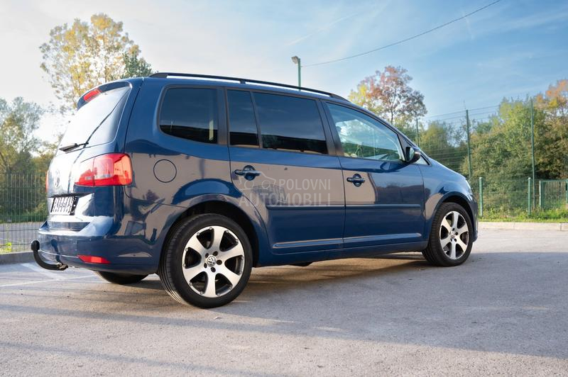 Volkswagen Touran 2.0 TDI Comfortline