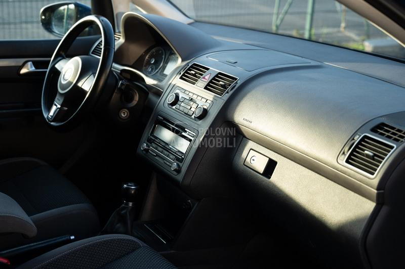 Volkswagen Touran 2.0 TDI Comfortline