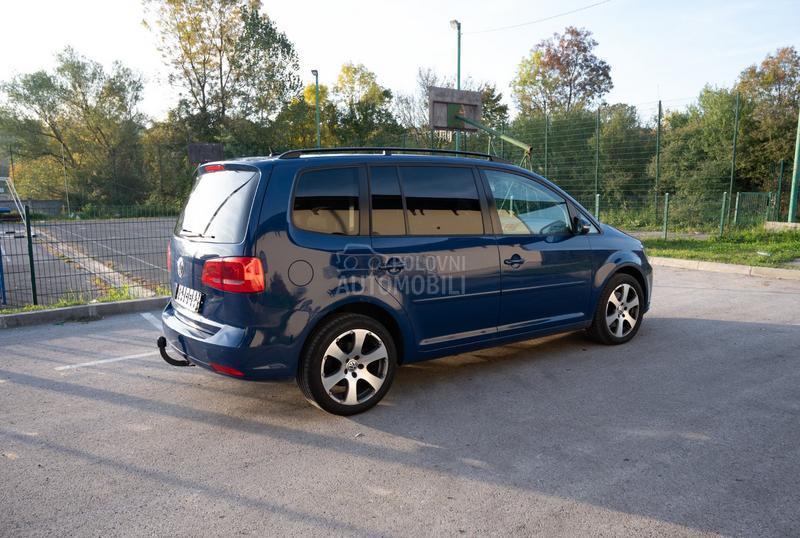 Volkswagen Touran 2.0 TDI Comfortline