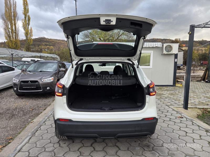Nissan Qashqai 1.5 dci