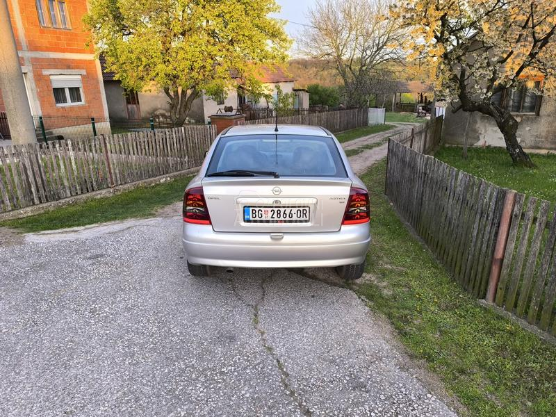 Opel Astra G 1.6 8v