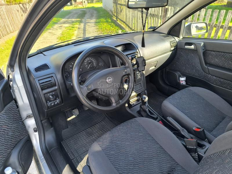 Opel Astra G 1.6 8v