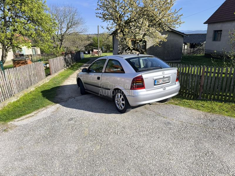 Opel Astra G 1.6 8v