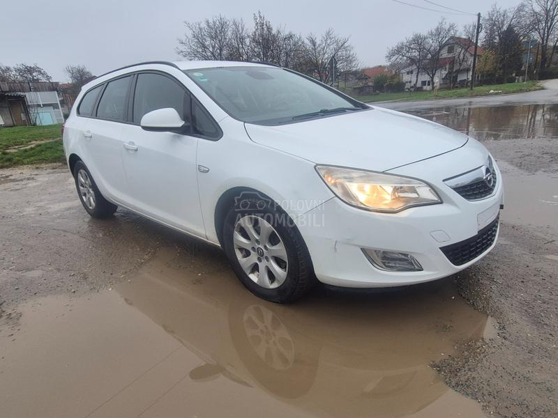 Opel Astra J 2.0cdti