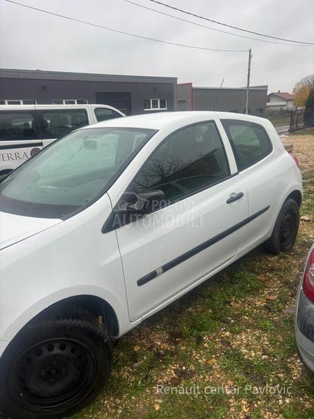Renault Clio 1.5sci 2006. god. -  kompletan auto u delovima