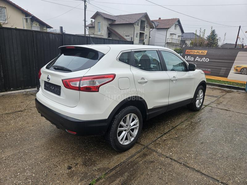 Nissan Qashqai 1,2Tci