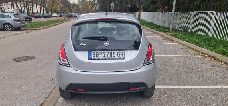 Lancia Ypsilon 1.3 mjtd