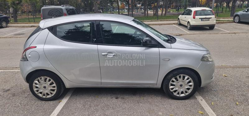 Lancia Ypsilon 1.3 mjtd