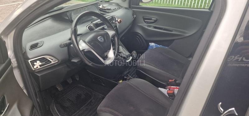 Lancia Ypsilon 1.3 mjtd