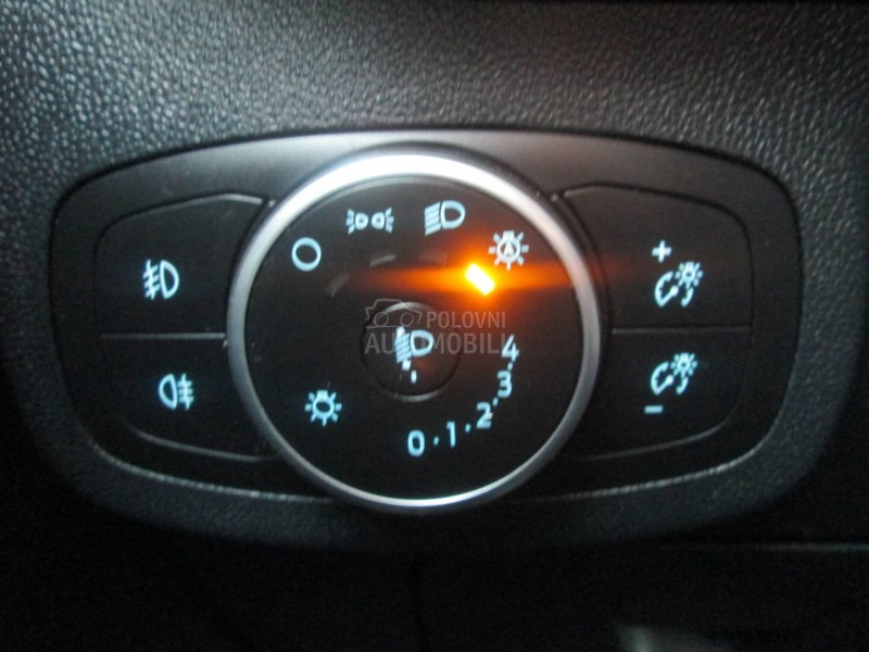 Ford Fiesta 1.1b Trend