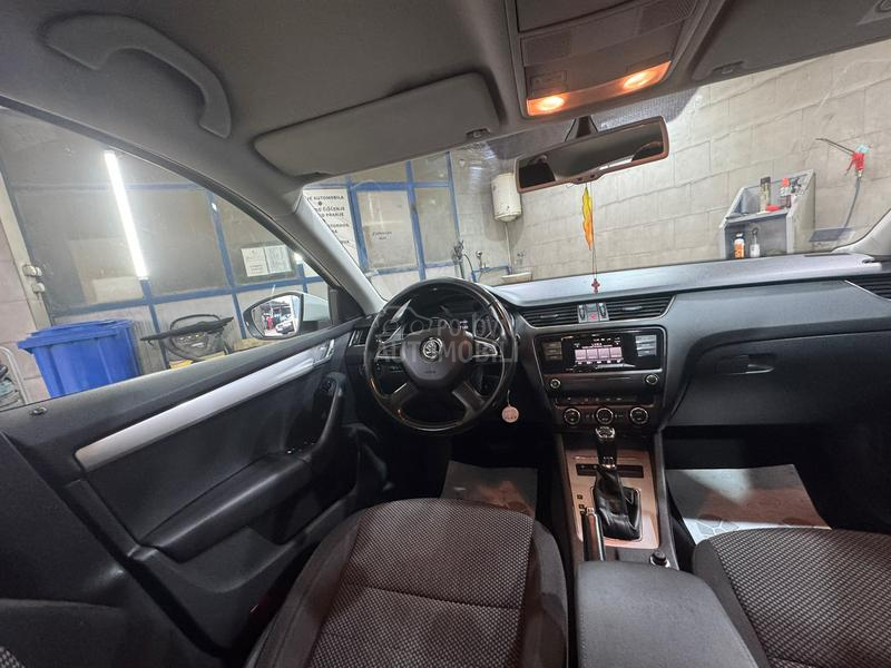 Škoda Octavia D S G