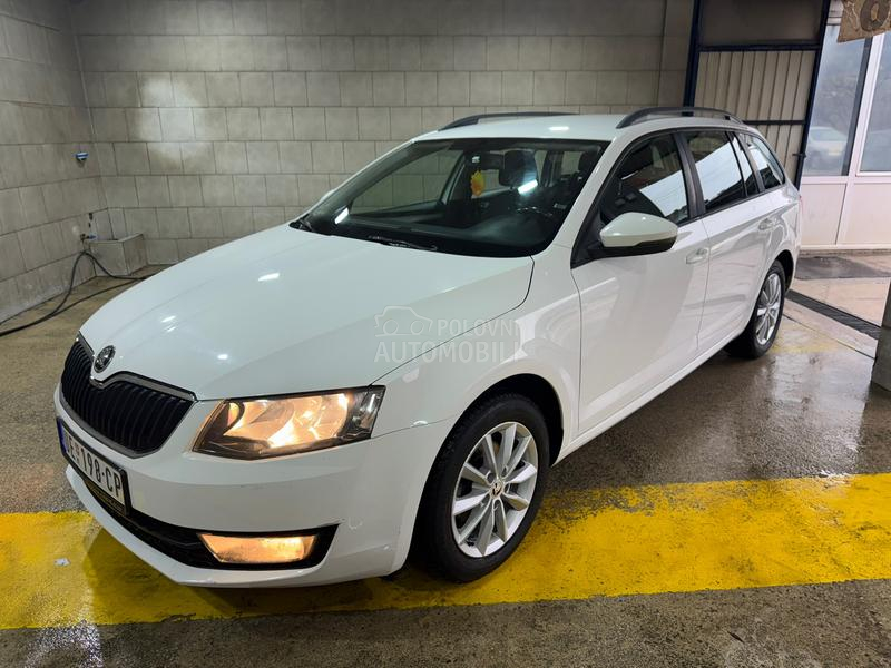 Škoda Octavia D S G