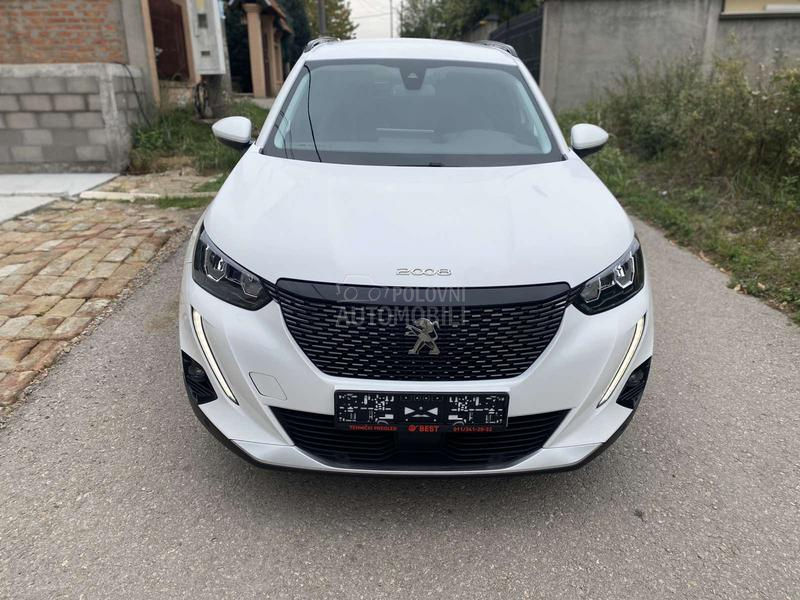 Peugeot 2008 1.2 ALLURE VIRT