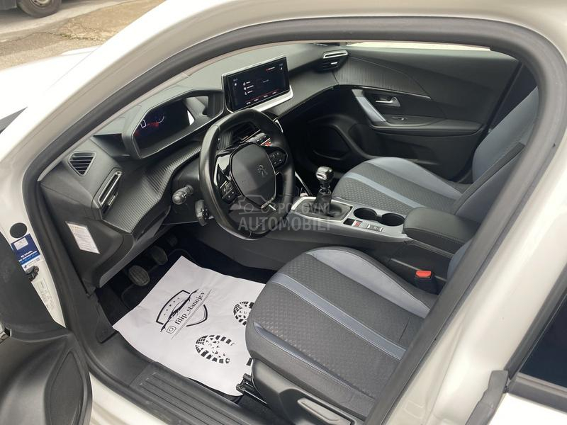 Peugeot 2008 1.2 ALLURE VIRT