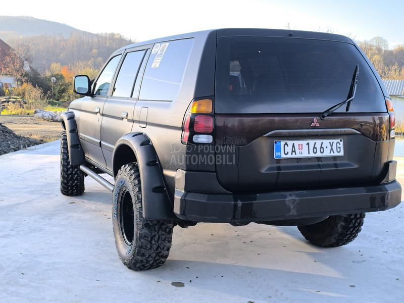 Mitsubishi Pajero Sport 