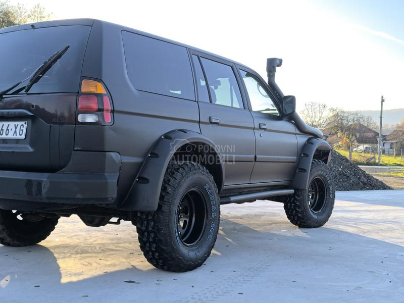 Mitsubishi Pajero Sport 