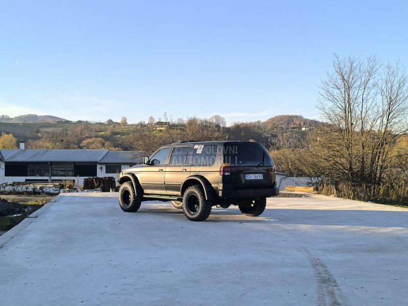 Mitsubishi Pajero Sport 