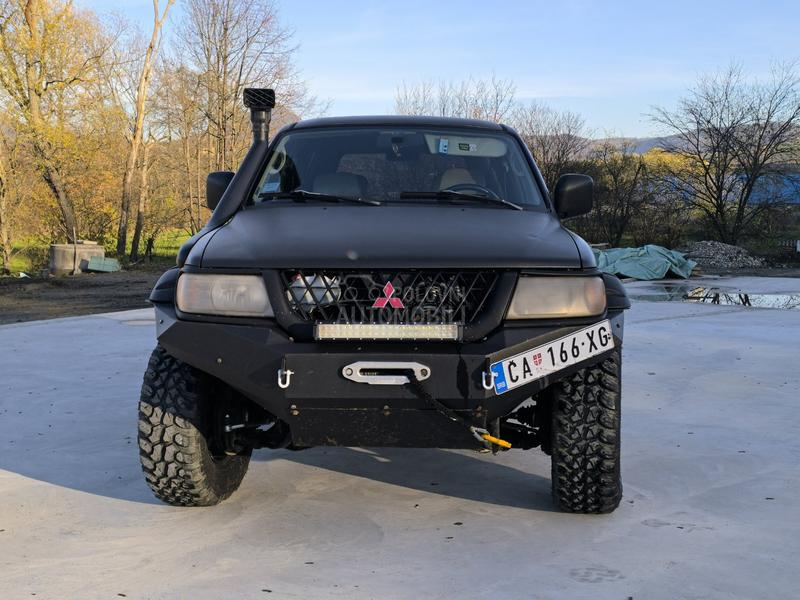 Mitsubishi Pajero Sport 