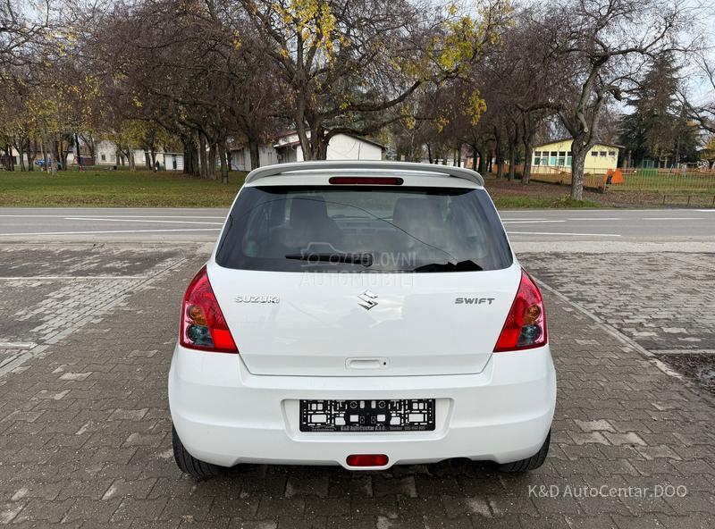 Suzuki Swift 1.5 Sport