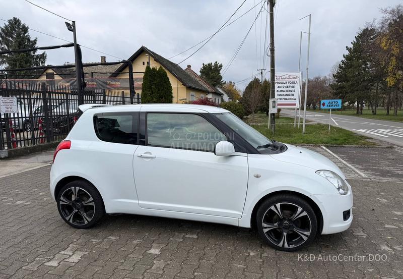Suzuki Swift 1.5 Sport