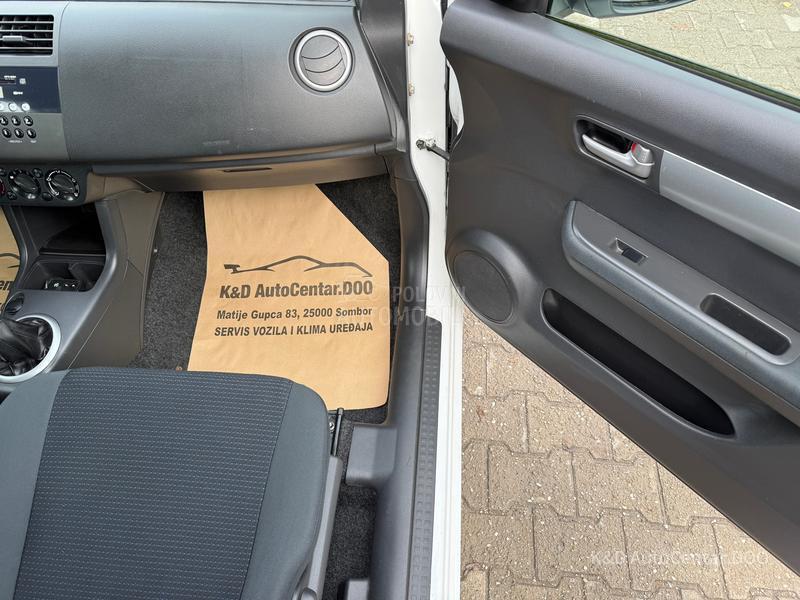 Suzuki Swift 1.5 Sport