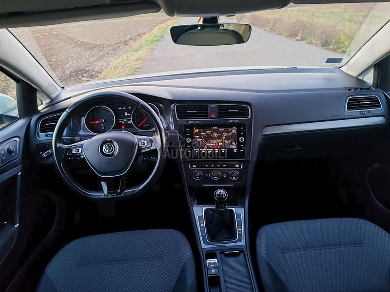 Volkswagen Golf 7 7.5 R line