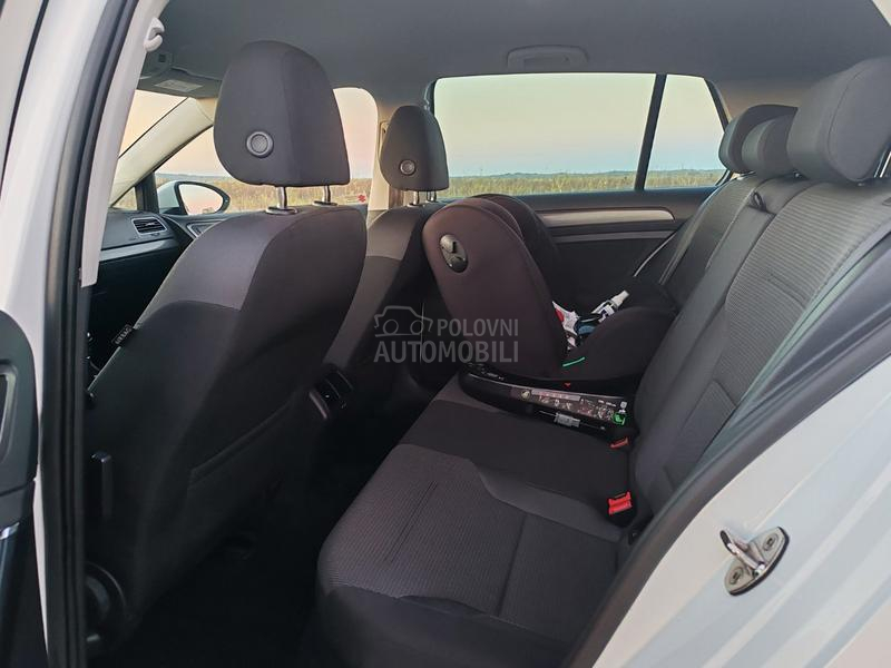 Volkswagen Golf 7 7.5 R line