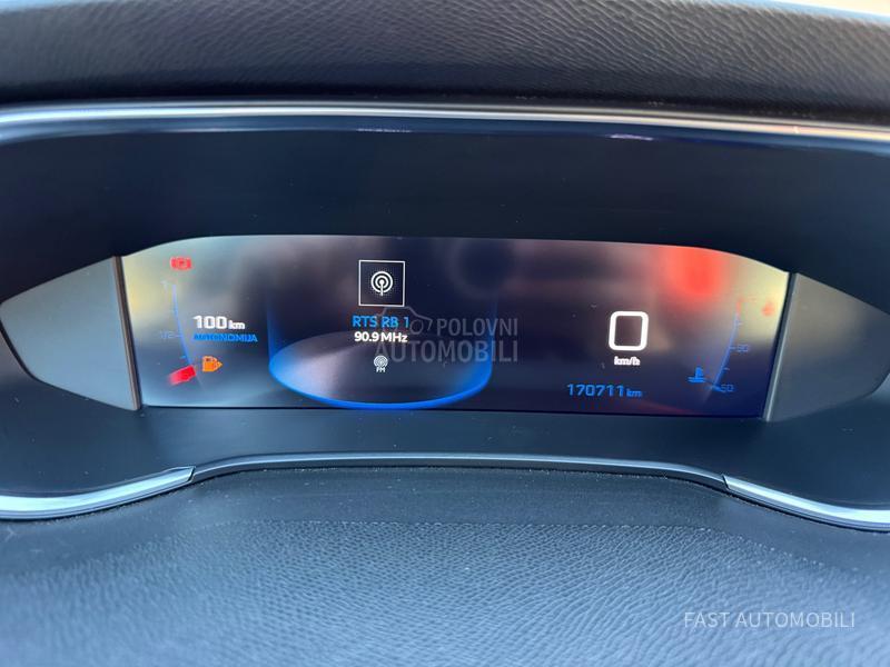 Peugeot 308 1.5 HDI Virtual/Led