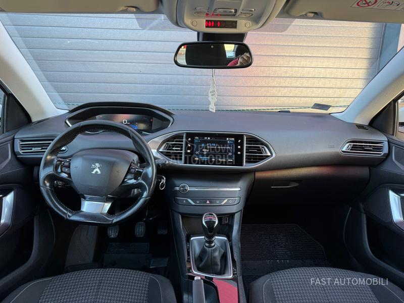Peugeot 308 1.5 HDI Virtual/Led