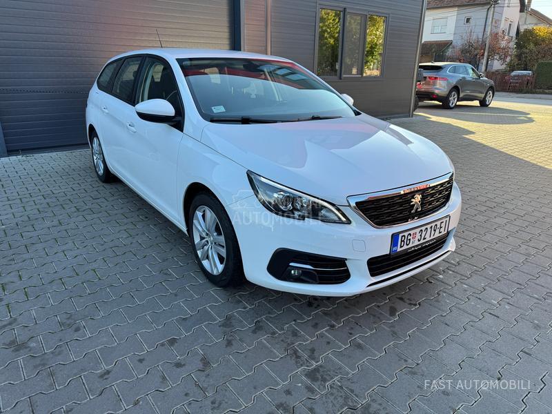 Peugeot 308 1.5 HDI Virtual/Led