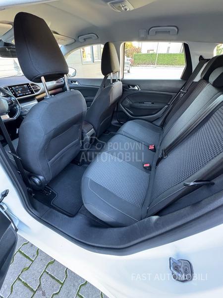 Peugeot 308 1.5 HDI Virtual/Led