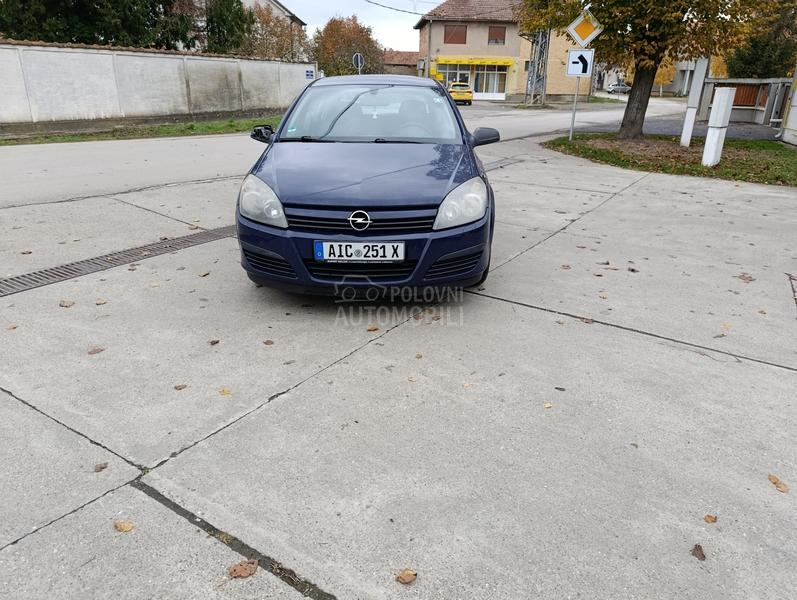 Opel Astra H 