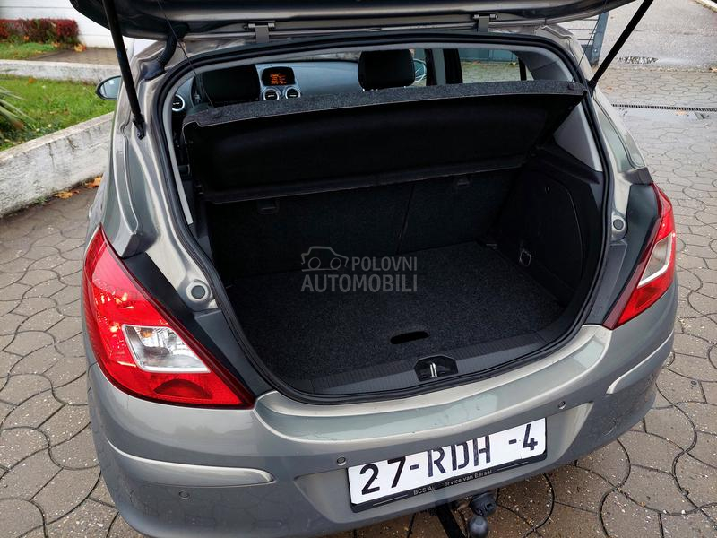 Opel Corsa D 1.3CDTI Cosmo/FUL
