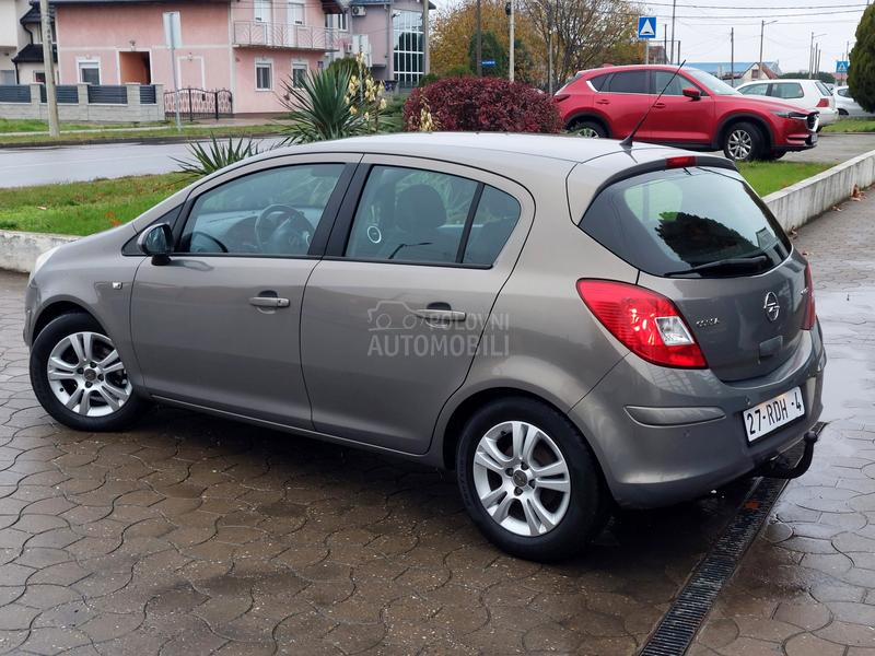 Opel Corsa D 1.3CDTI Cosmo/FUL
