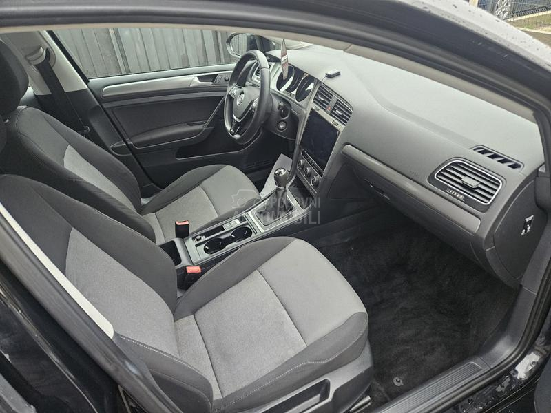 Volkswagen Golf 7 1,6TDI bluemotion