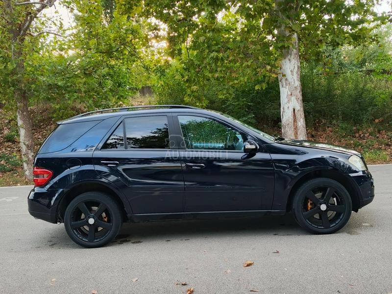 Mercedes Benz ML 320 