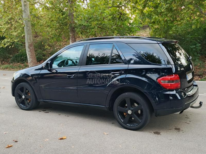 Mercedes Benz ML 320 