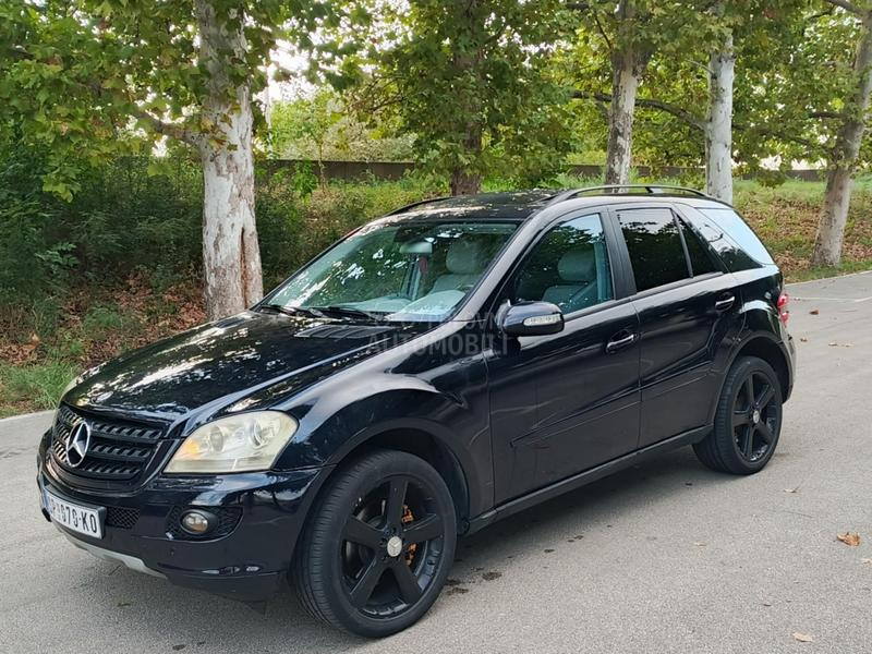 Mercedes Benz ML 320 