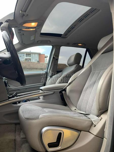 Mercedes Benz ML 320 
